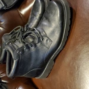 Men's Rockport storm surge comfort boot which comfort boot size 10.5